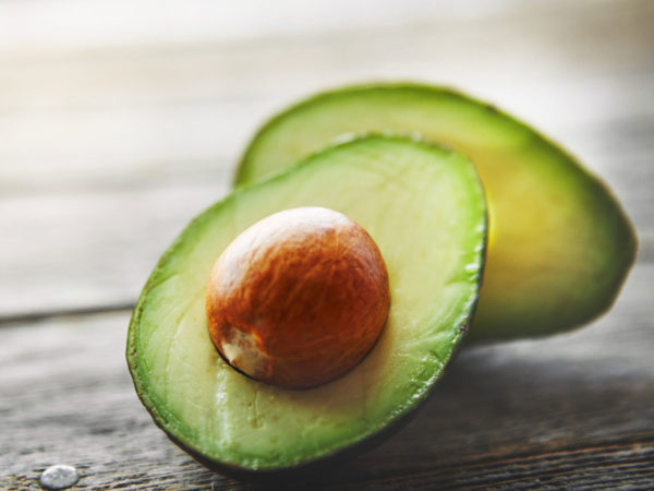 Aguacate Caja 4KG. Disponible a partir del 15 de octubre
